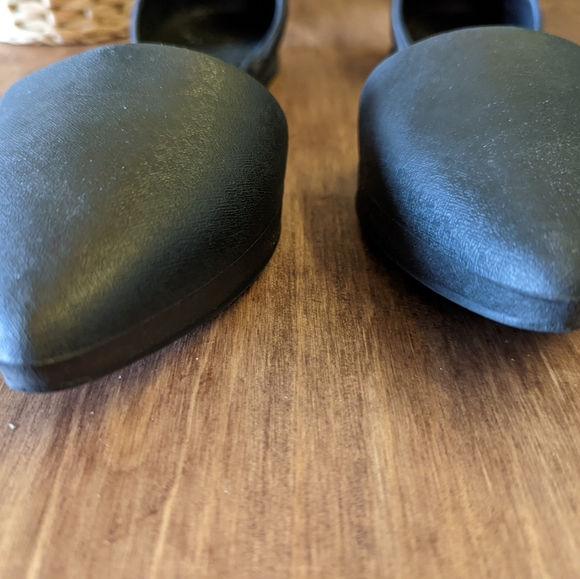 Native Audrey Size 7 Black Pointed Toe Flats - Picture 7 of 9